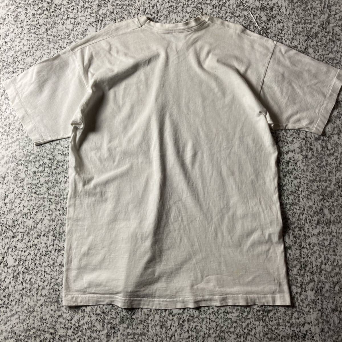 【80sUSA製】ビッグサイズ　アート　メッセージ　ビンテージTシャツ　シングル　ホワイト　XXLサイズ　ヴィンテージ フルーツ_画像3
