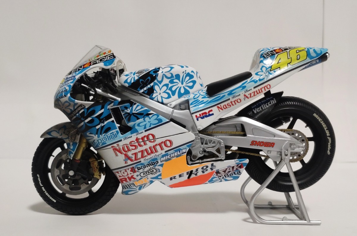 PMA MINICHAMPS 1/12 01 ムジェロカラー NSR 500 & ロッシ ライディング フィギュア セット Moto Mugello Nastro Azzuro ミニチャンプス_画像4