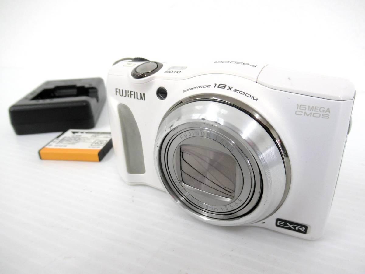 【FUJIFILM/富士フイルム】丑①203//F820EXR/コンパクトデジタルカメラ/バッテリー/充電器_画像1