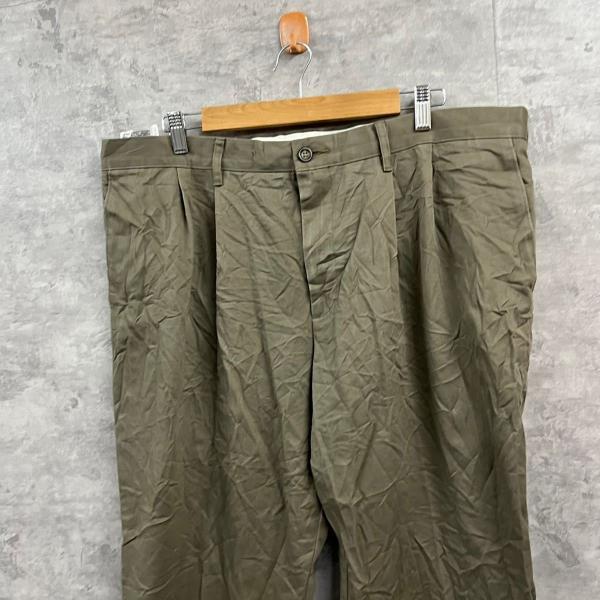 【中古】DOCKERS カーキ ジップフライ ツータック チノパンツ 40×30 実寸W51in 大きいサイズ 448910007 USA 海外輸入 古着 SK10061_画像3