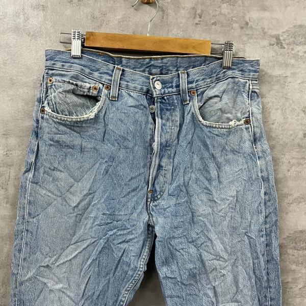 【中古】Levi's501 ライトブルー ボタンフライ デニムジーンズパンツ W33L34 実寸W31in 赤タブ 005010114 USA 海外輸入 古着 LK10558_画像3