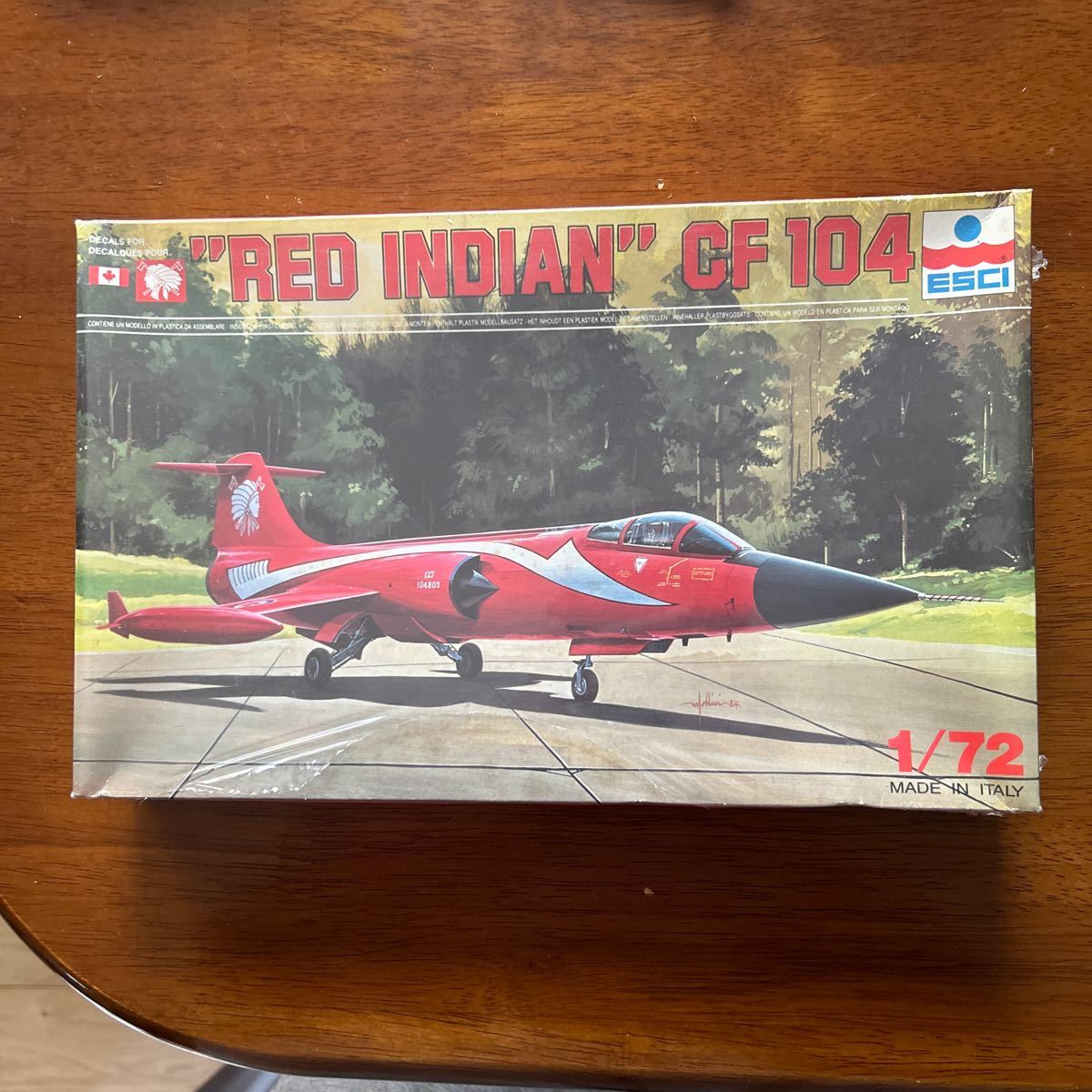 Esci 1/72 Red Indian CF 104(シュリンク封印)プラモデル_画像1