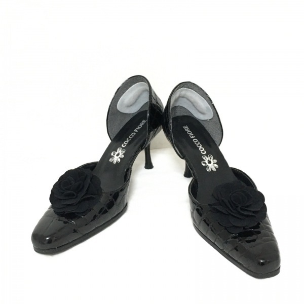 コッコフィオーレ COCCO FIORE パンプス 23.5EE - エナメル（レザー） 黒 レディース フラワー(花)/型押し加工 靴_画像2