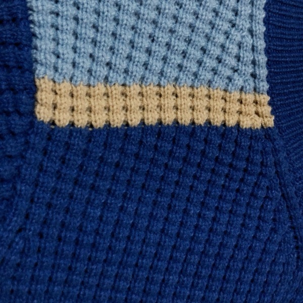 マルニ MARNI 長袖セーター サイズXL - ブルー×ライトブルー×ベージュ レディース Vネック/UNIQLOコラボ トップス_画像6
