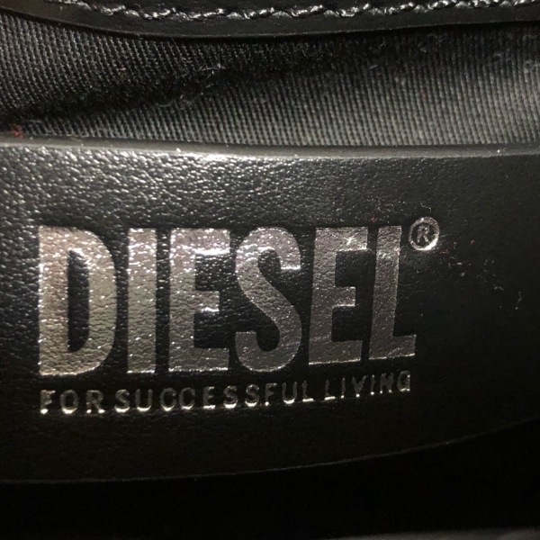 ディーゼル DIESEL ショルダーバッグ X08396 1DR レザー×金属素材 黒×シルバー 美品 バッグ_画像8