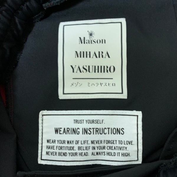 ミハラヤスヒロ MIHARAYASUHIRO パンツ サイズ46 XL - 黒×レッド レディース フルレングス/Maison ボトムス_画像3