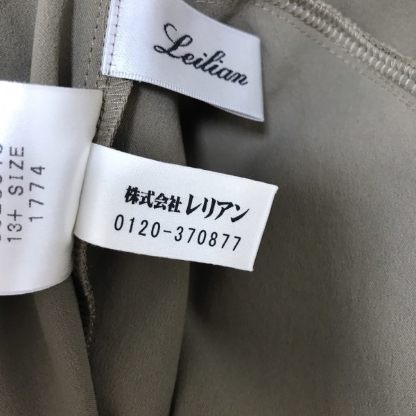 レリアン Leilian サイズ13+ S - カーキ×黒 レディース クルーネック/半袖/ロング ワンピース_画像5