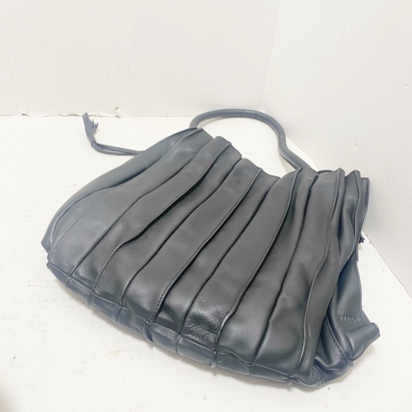 ルポ LUPO ショルダーバッグ - レザー 黒 巾着型 バッグの画像4