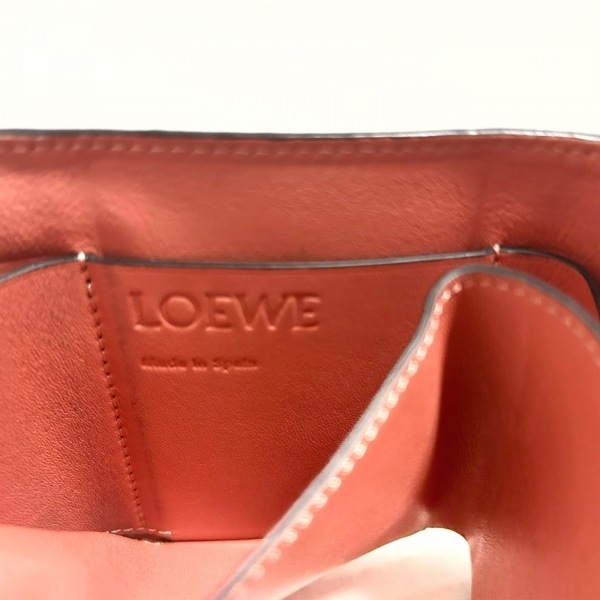 ロエベ LOEWE 3つ折り財布 トライフォールド ウォレット ソフトグレインカーフ ライトオーツ×ハニー 財布の画像5