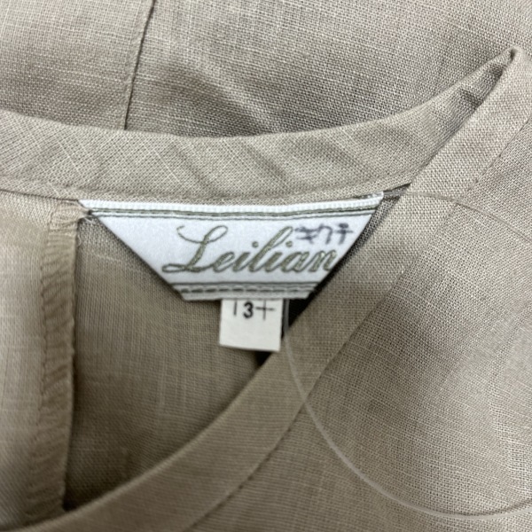 レリアン Leilian 半袖カットソー サイズ13+ S - グレーベージュ レディース 刺繍 トップス_画像3