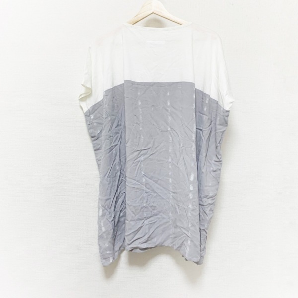 エムエムシックス MM6 ノースリーブTシャツ サイズS - 白×グレー レディース トップスの画像2