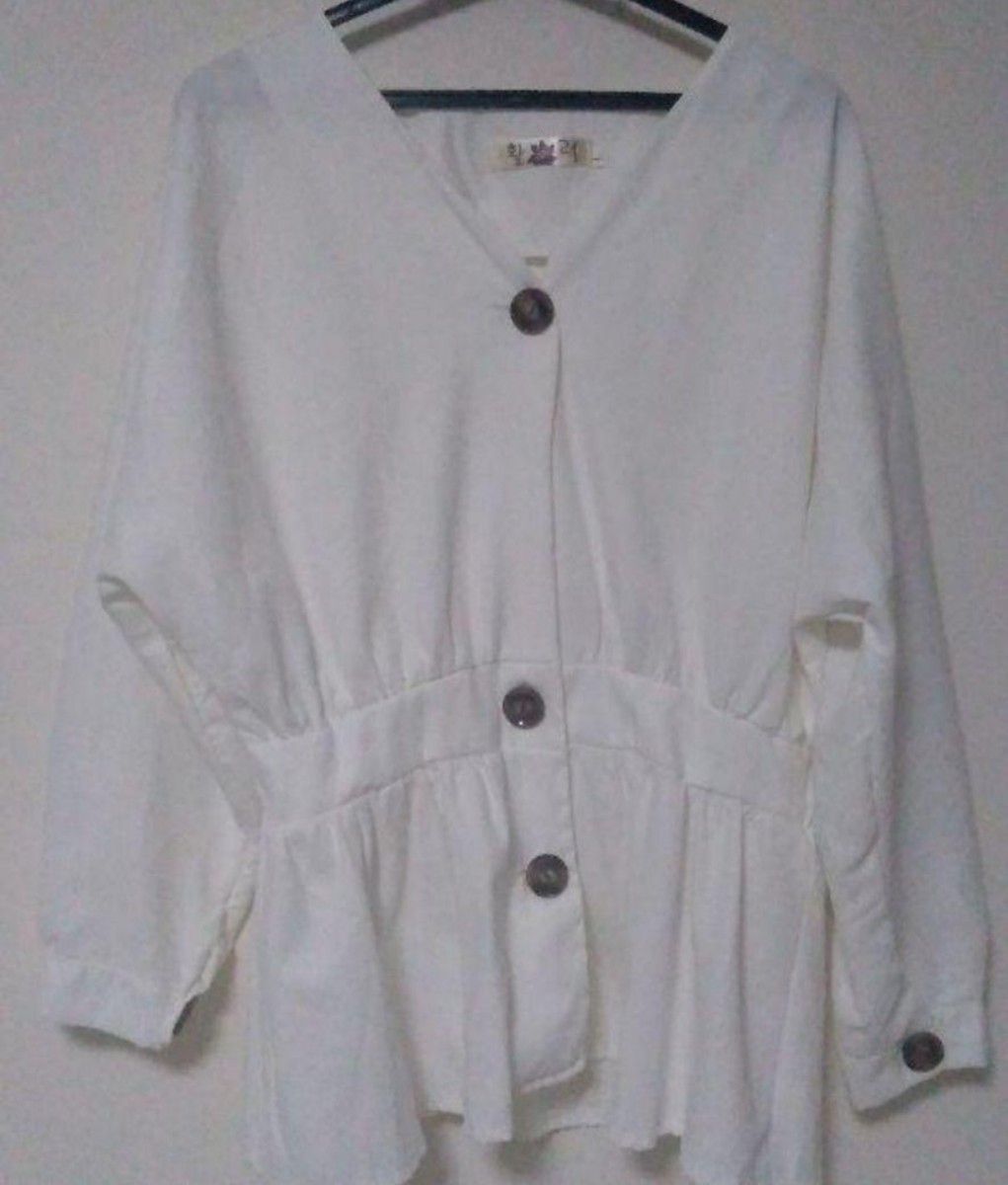 韓国ファッション　ボリューム袖チュニックシャツ　七分袖　ホワイト トップス ブラウス シャツ レディース