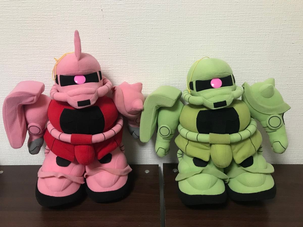 機動戦士ガンダム スーパーDXぬいぐるみ 全2種類 シャア専用 機動戦士ガンダム スーパーDXぬいぐるみ 全2種類 シャア専用