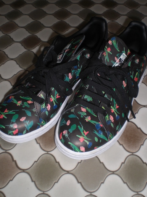 ADIDAS STIN SMITH Adidas Stansmith sneakers deck shoes black floral print 24.5.ART:EE4893