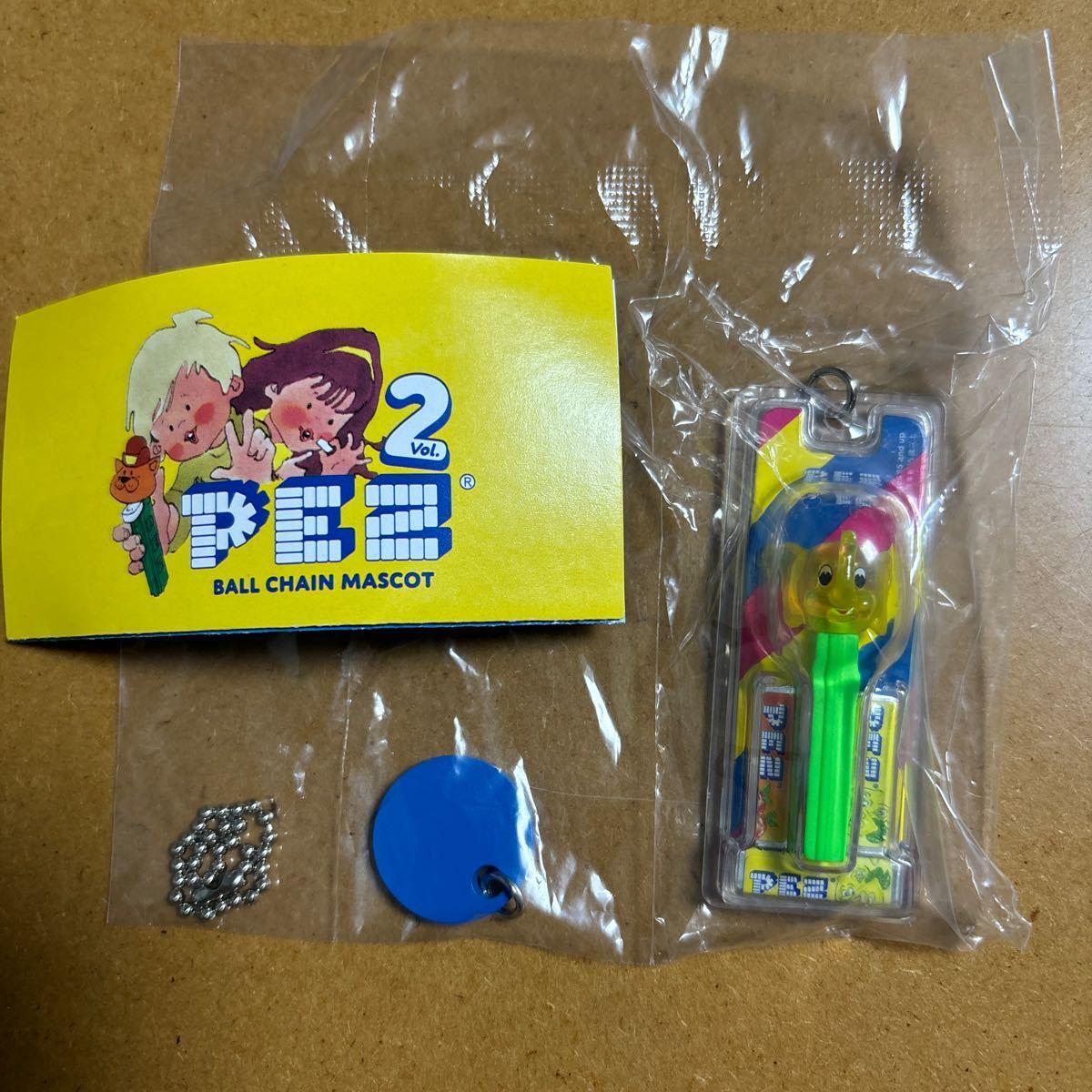 ペッツ　未開封　PEZ ボールチェーンマスコット ガチャ　ゾウ　エレファント_画像1