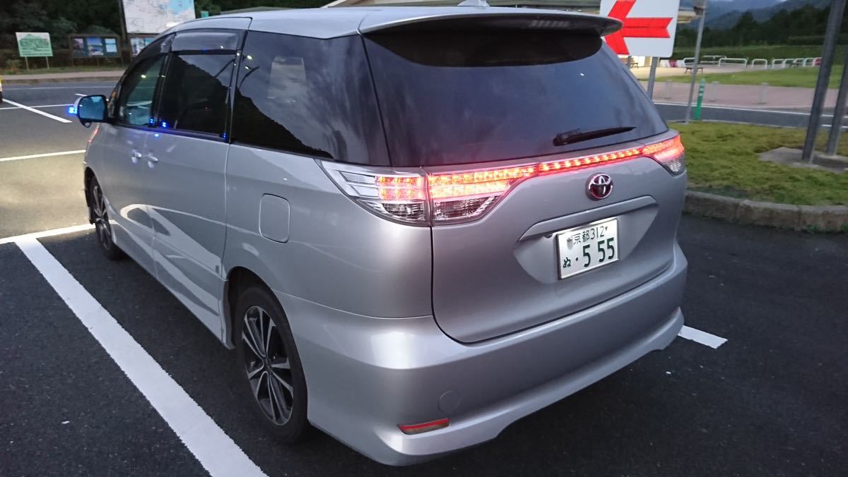 20系 エスティマ 中期 ハイブリッド車 純正クリアテールランプ 3点 全灯化 LED加工品の画像3