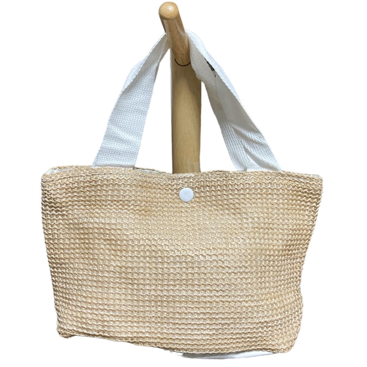 新品未使用　かごバッグ　ミニハンドバッグ　編み込み風ハンドバッグ　お出かけにぴったり　お弁当バッグ