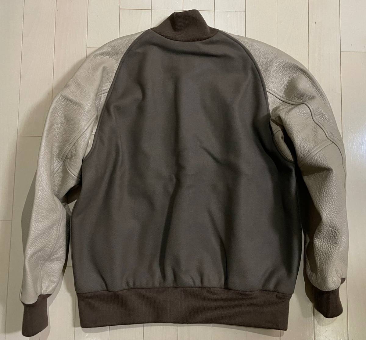 SKOOKUM（スクーカム）＞ BEAUTY&YOUTH別注　MLTN JKT/レザースタジャン　牛革　Sサイズ　ユナイテッドアローズ_画像2