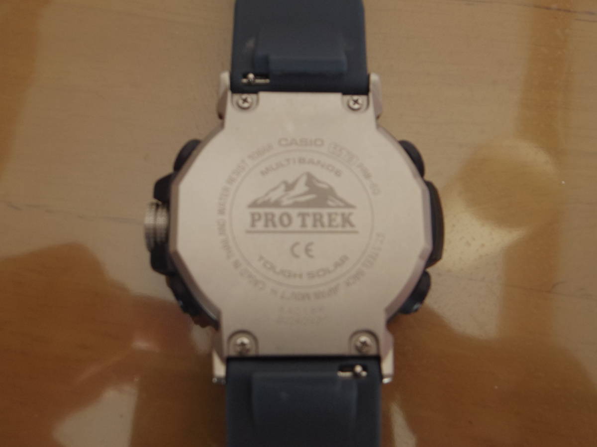  CASIO 腕時計 PRO TREK Climber Line PRW-60-2AJF 10気圧防水 電波 ソーラー 方位/気圧/高度/温度計 メンズ ネイビー/美品_画像4