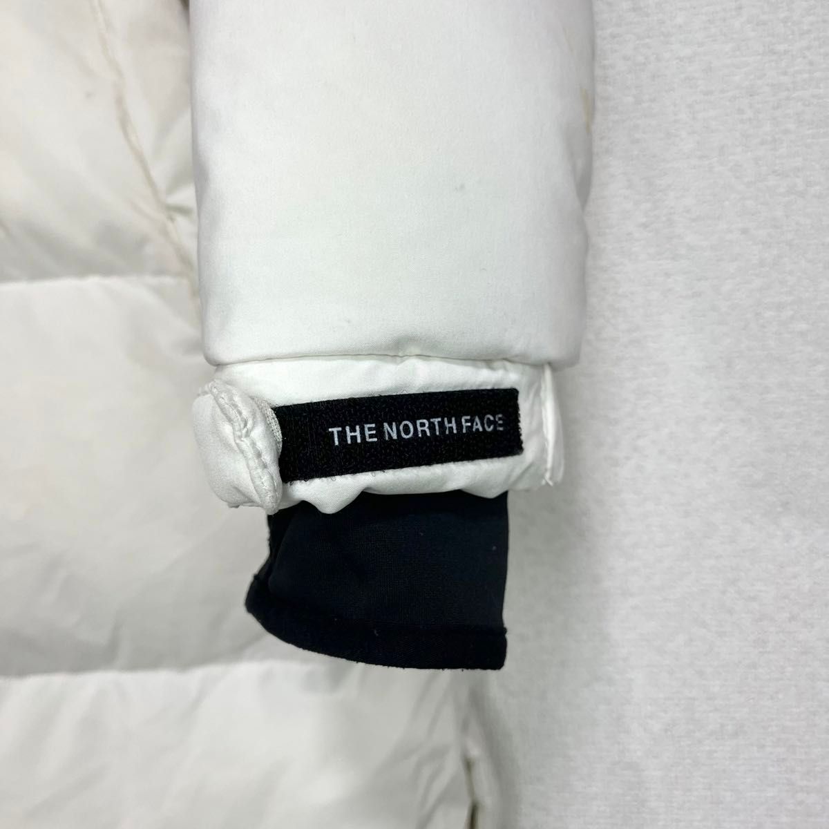 人気 THE NORTH FACE ダウンコート ホワイト メンズS グース 人気 THE NORTH FACE ダウンコート ホワイト メンズS グース