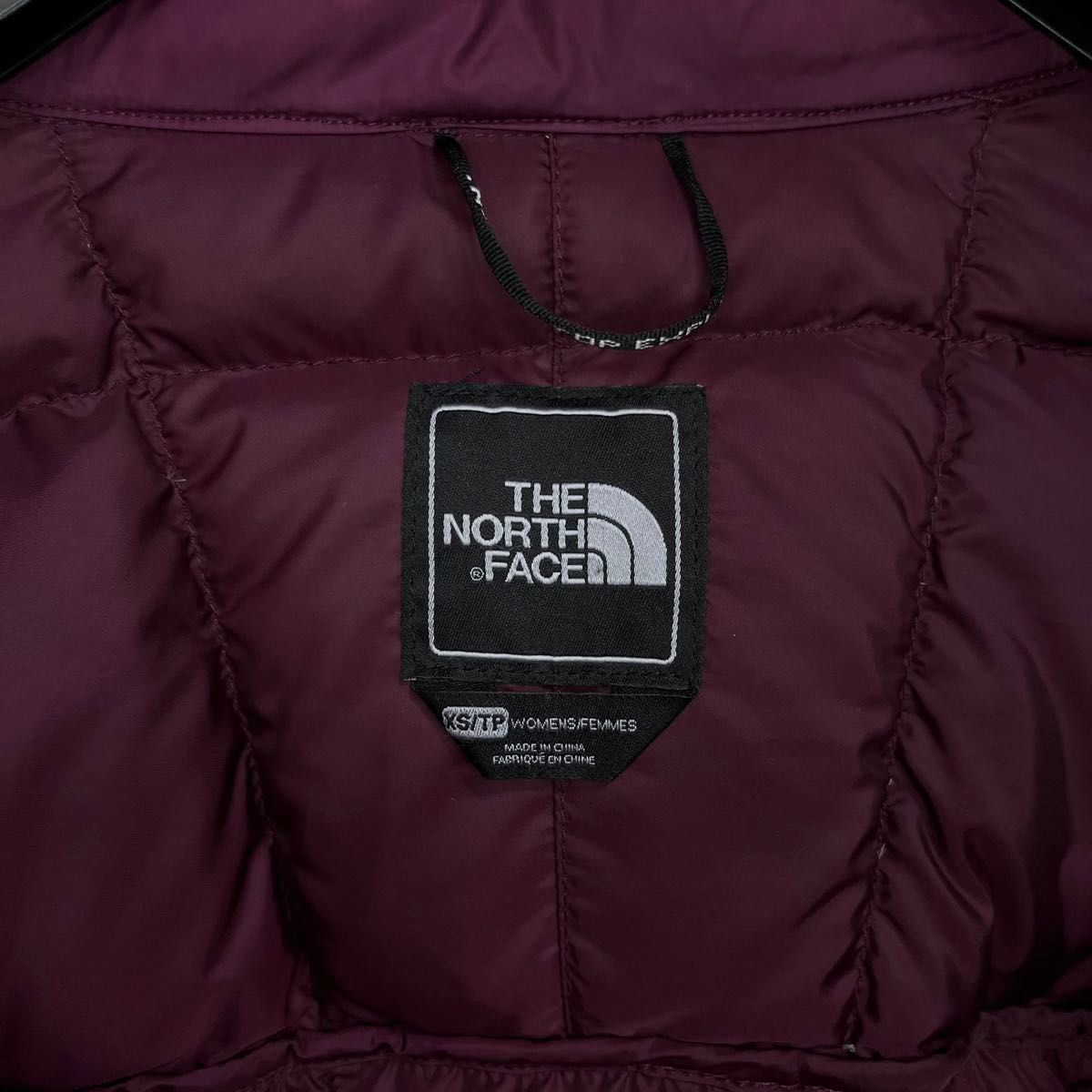 美品人気 ノースフェイス ダウンコート レディースXS 600FP フード着脱可 The North Face ロゴ刺繍 美品人気 ノースフェイス ダウンコート レディースXS 600FP フード着脱可 The North Face ロゴ刺繍