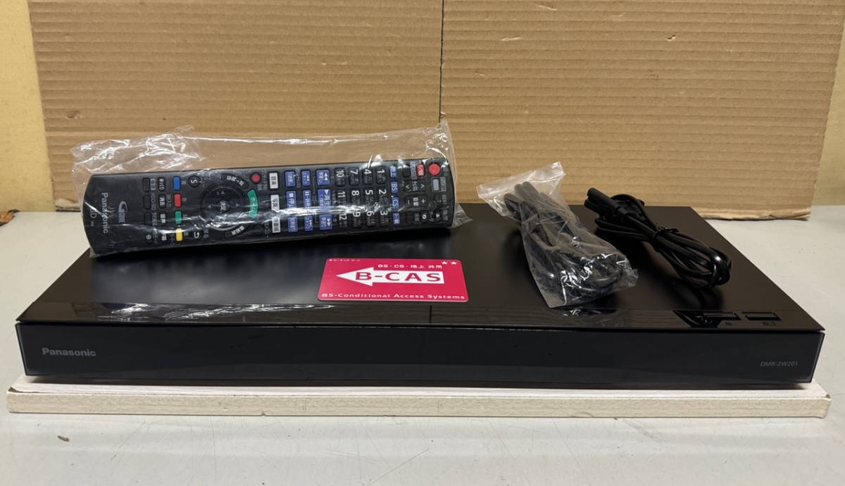 【安心！整備品】 おうちクラウドディーガ Panasonic DIGA 【 DMR-2W201 】15倍録画/外付HDD/2番組録画/スカパー/3D再生【完動保証】2022年_画像1