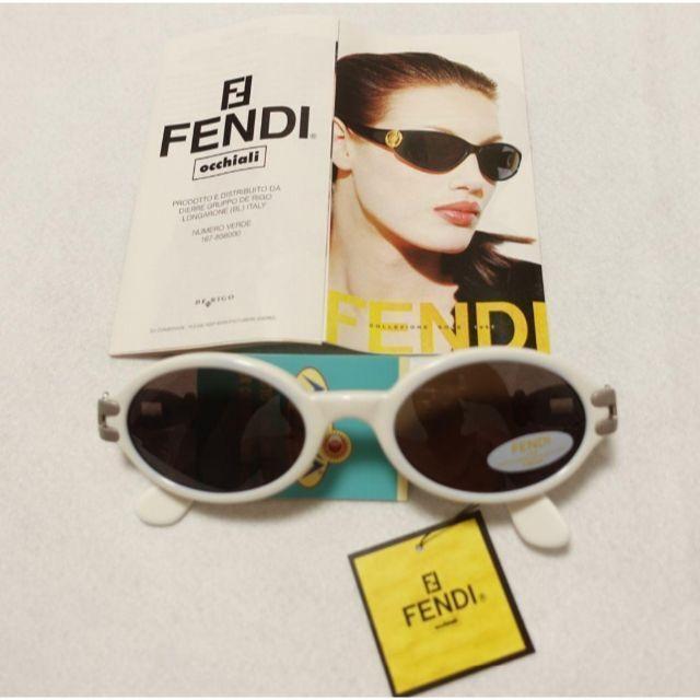 [ новый товар не использовался неиспользуемый товар ]FENDI распроданный солнцезащитные очки FENDI эмблема белый 