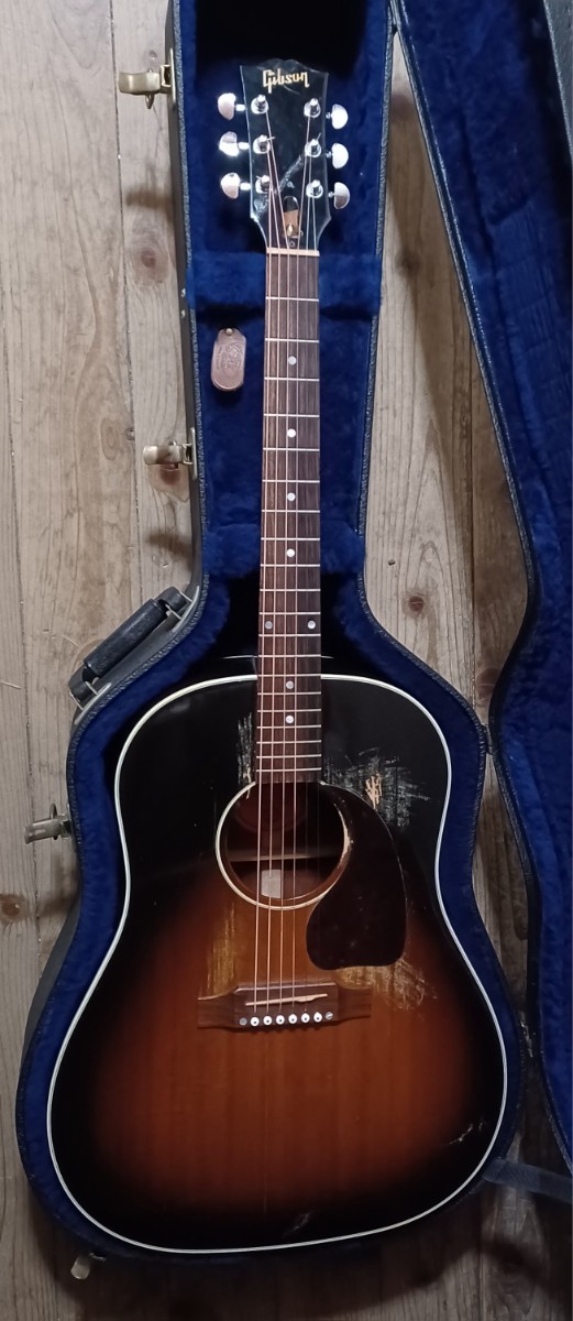 Gibson J-45 VS_画像5