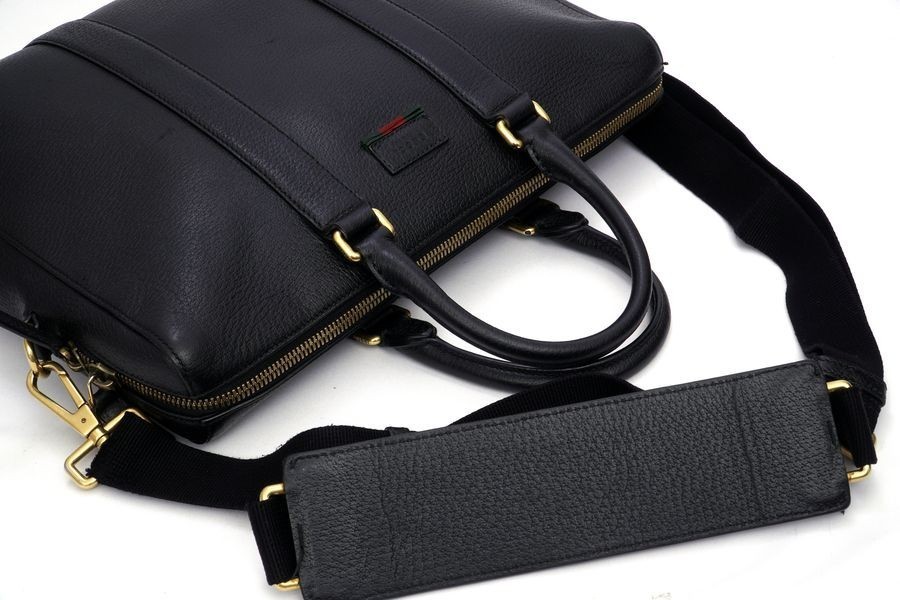 【美品】 グッチ GUCCI レザー グッチ ビジネスバッグ ブラック 黒系 2WAY ハンドバッグ A4収納 メンズ 1円 定価約20万 2039_画像5