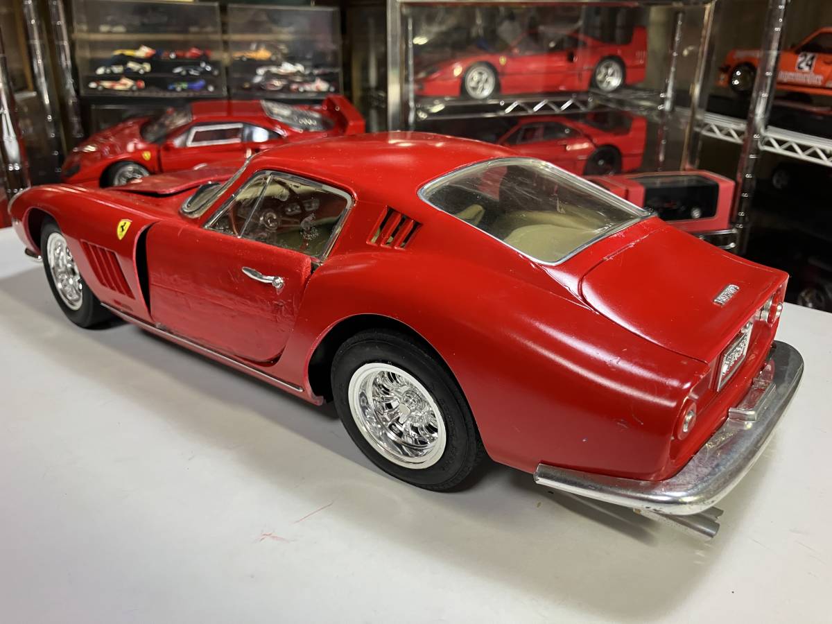 レベル　1/１２　‘６５　フェラーリ　２７５　ＧＴＢ　難有り　ジャンク　素人完成品_画像3