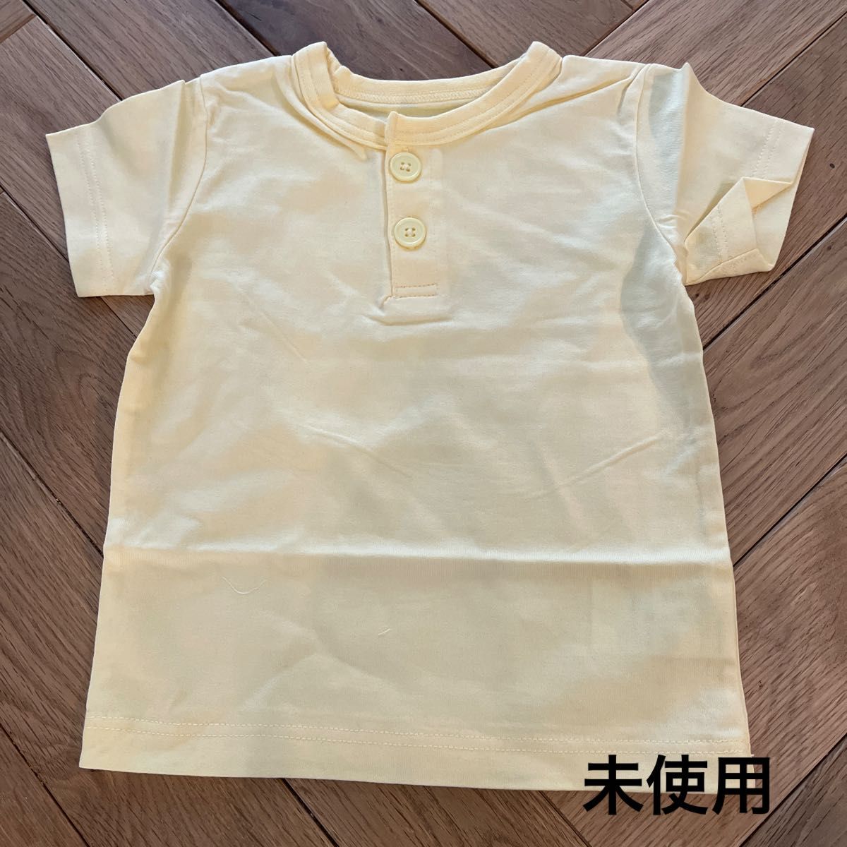 70サイズ　Tシャツ　ゴースプラウト　ベルメゾン　2枚セット　新品未使用　 トップス　男の子　女の子　男女兼用　 半袖　黒　黄色