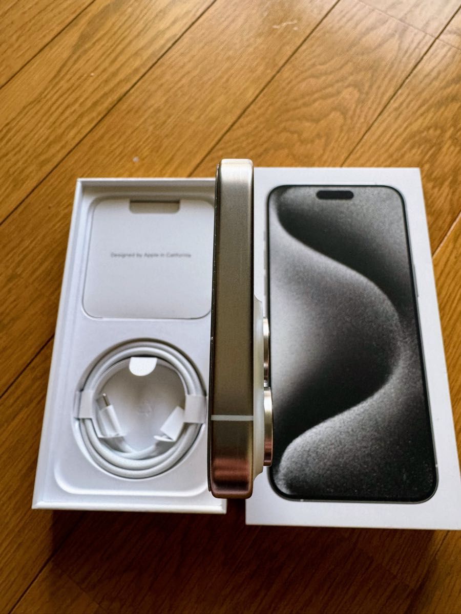 Apple iPhone 15 Pro Max ホワイトチタニウム 256GB SIMフリー Apple iPhone 15 Pro Max ホワイトチタニウム 256GB SIMフリー