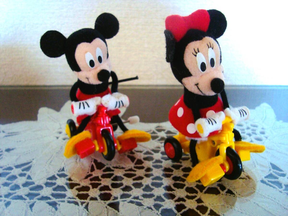 ディズニー　三輪車に乗るミッキー　置物　飾り物　ぬいぐるみ　ミニー　フェルト　レア_画像1