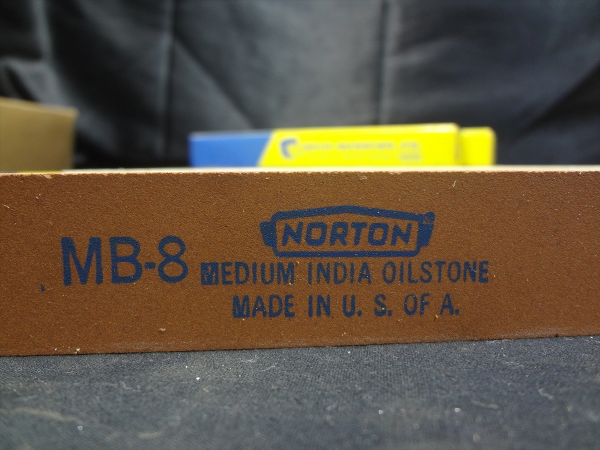 ◆●a07-4F1626/【新品】NORTON ノートン インディア 油砥石 MB8 MEDIUM ６点★8×2×1 アメリカ製_画像6