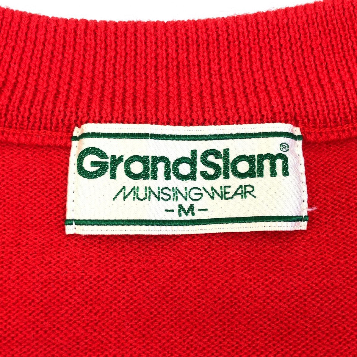 ●MUNSINGWEAR GrandSlam マンシングウェア Ｖネック ウール ニット ゴルフセーター M 赤 レッド ゴルフウェア 国内正規品 メンズ 紳士_画像3