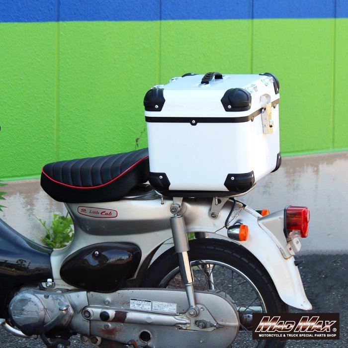 MADMAX バイク用品 オートバイ用 リアボックス E560 トップケース アクロス 45L ホワイト/原付 パニアケース 収納ボックス【送料800円】_画像9