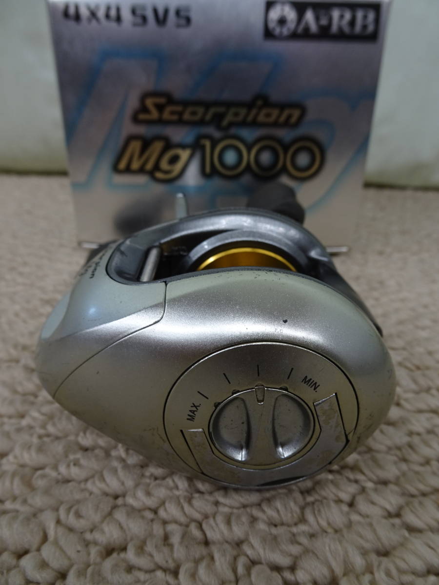 （K-1666）★中古品★　シマノ　スコーピオン　MG　1000_画像4