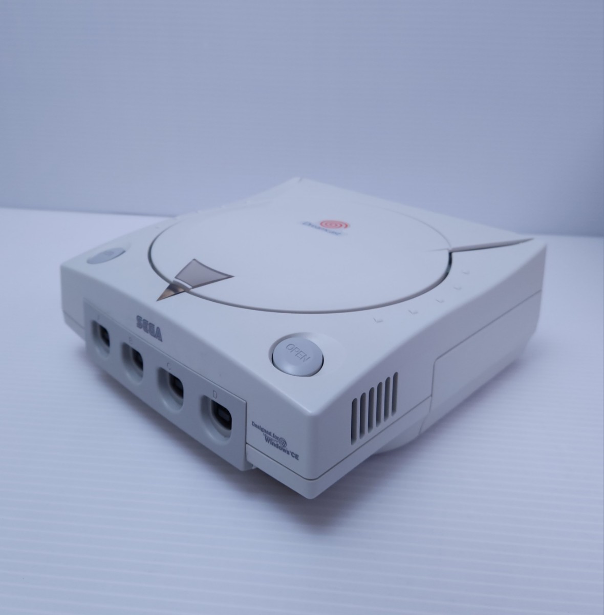 美品 / 動作品 SEGA セガ Dreamcast ドリームキャスト DC HKT-3000 ゲーム機 本体 取説 付属品全揃い /箱付/レトロゲーム(B-3)_画像3