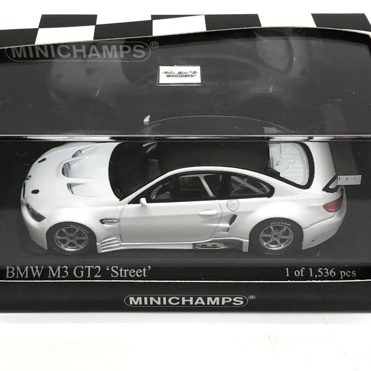 ⑩ MINICHAMPS BMW M3 GT2 2009 White 1/43 ミニチャンプス ミニカー _画像4