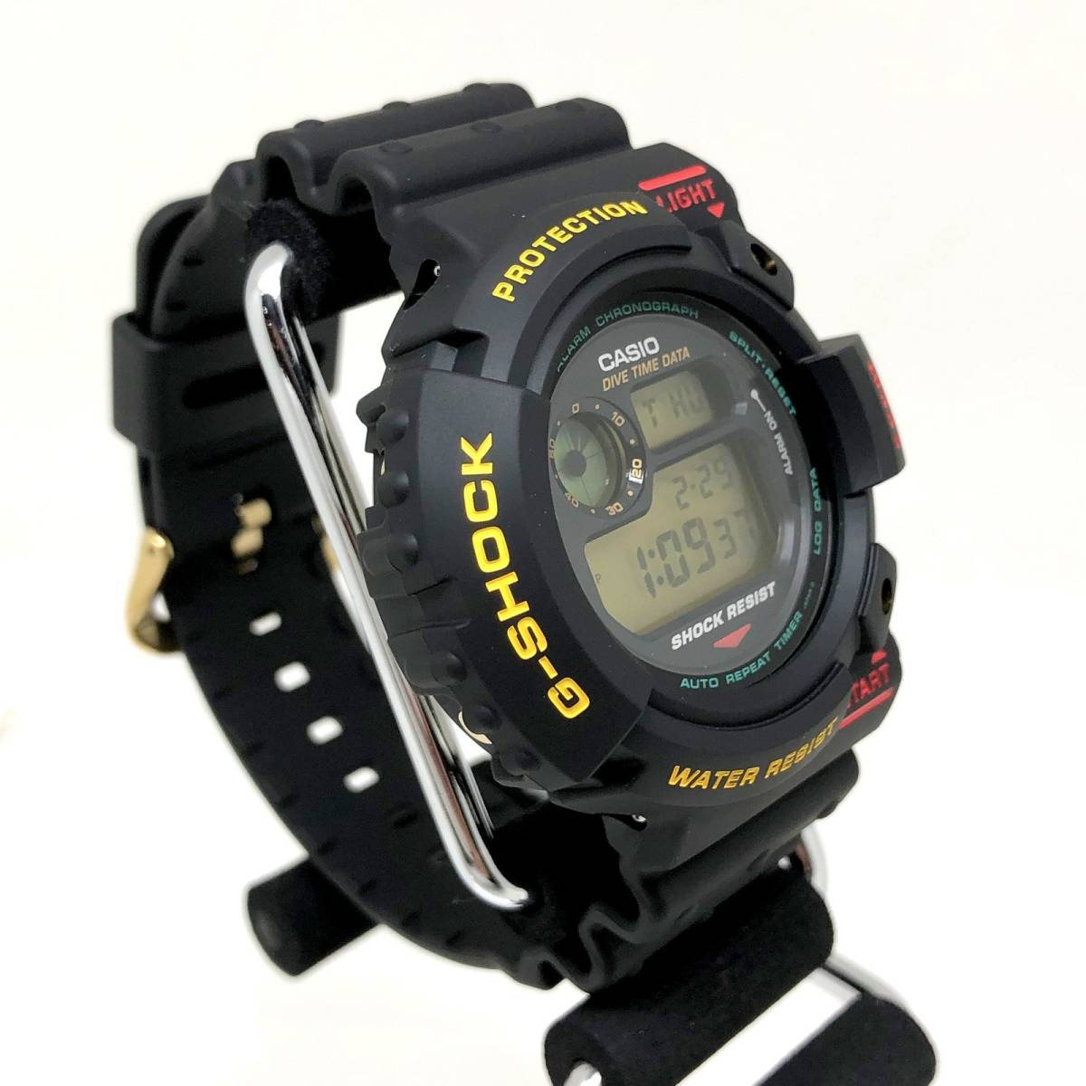 極美品 G-SHOCK ジーショック CASIO カシオ 腕時計 DW-6300-1B フロッグマン FROGMAN デジタル クォーツ 海外モデル【IT08ZB0QB7A4】_画像2