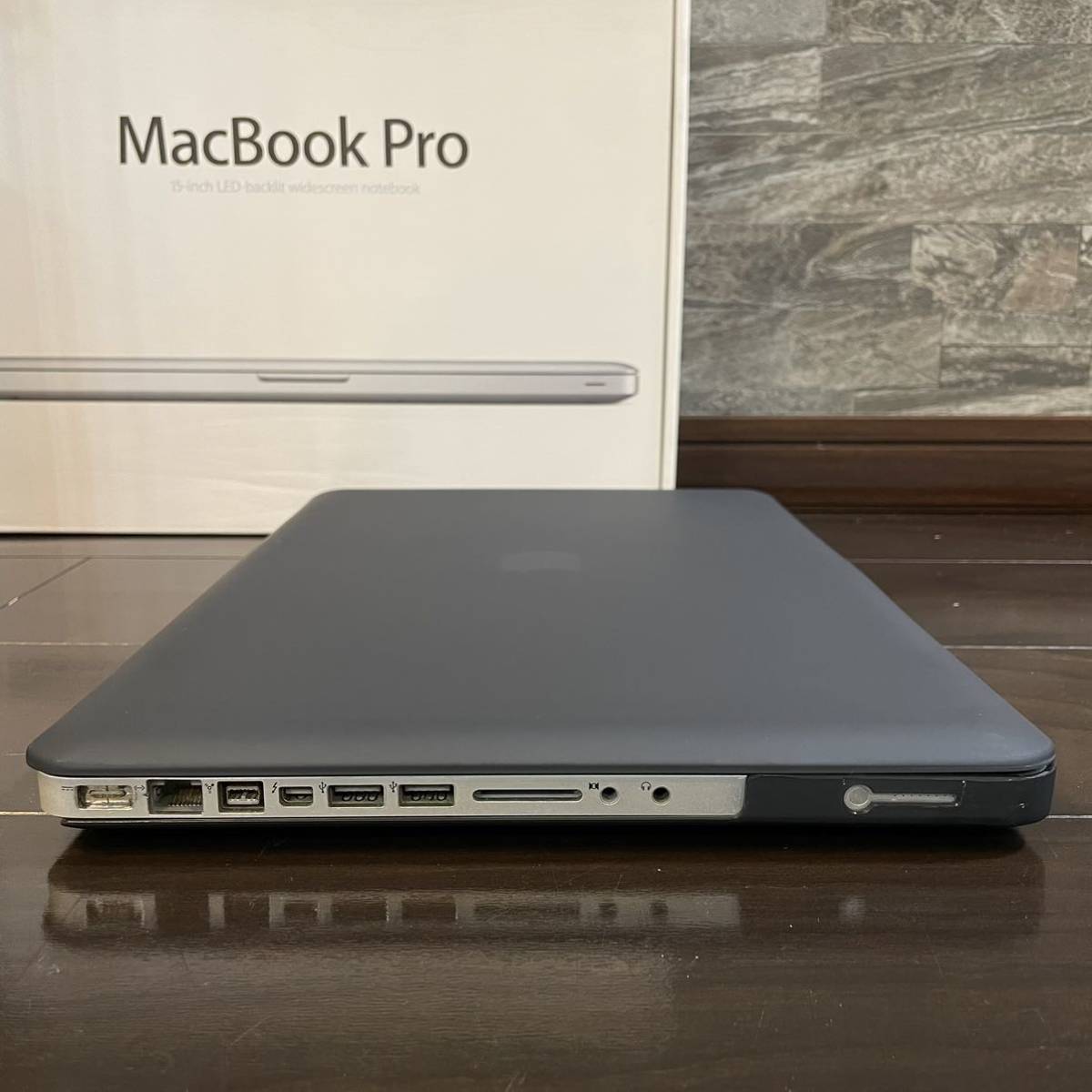 【最強スペック】MacBook Pro 15 Core i7 新品SSD512GB 新品バッテリー メモリ16GB 2021年Office マットブラック 動画編集_画像7