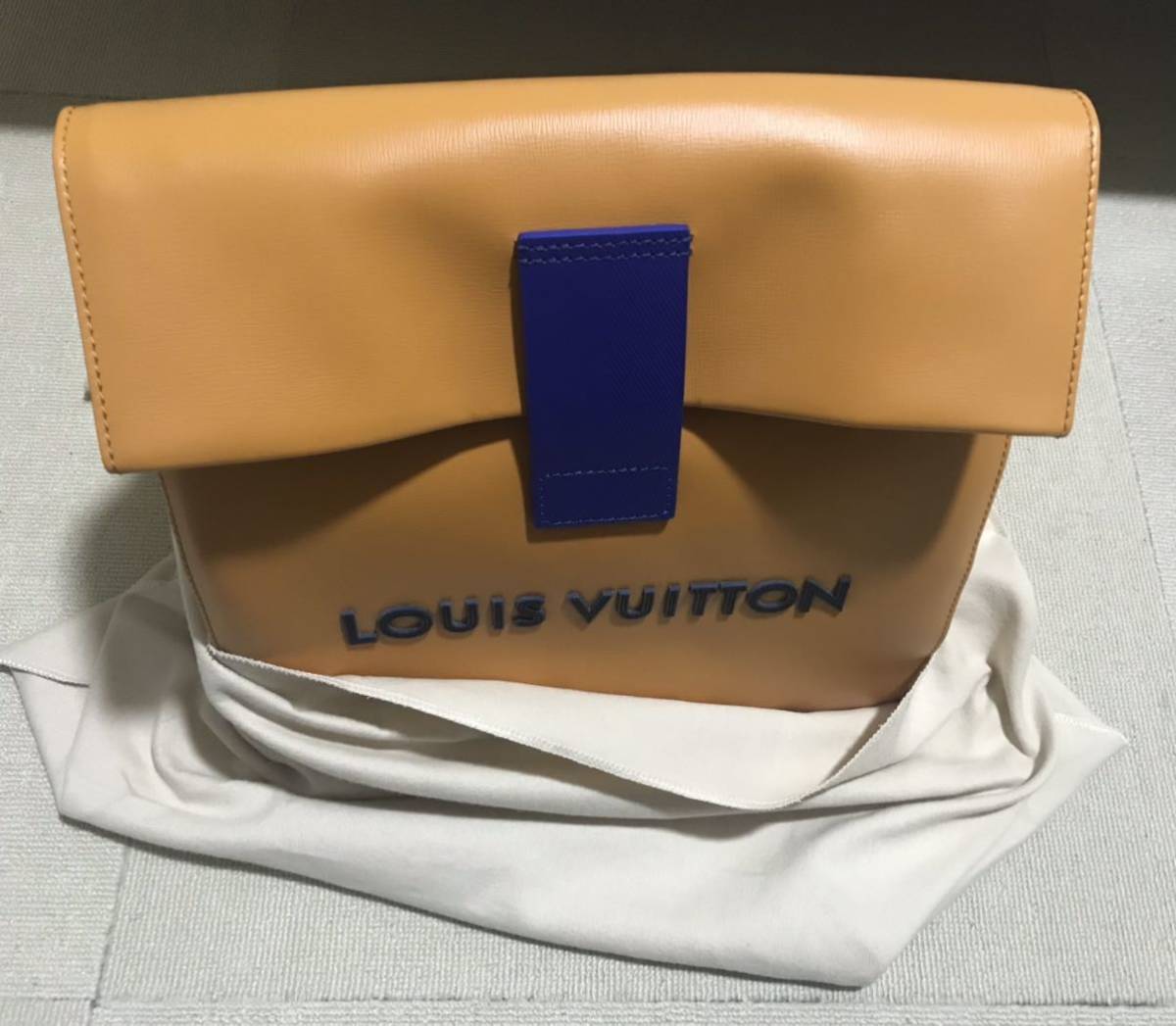 ルイヴィトン　LOUIS VUITTON pharrell サンドウィッチバッグ　ファレル　カニエ　kanye yeezy_画像1