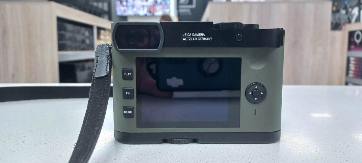 Yahoo!オークション - 【レア美品】Leica Q2 Reporter Edition Yahoo!オークション - 【レア美品】Leica Q2 Reporter Edition