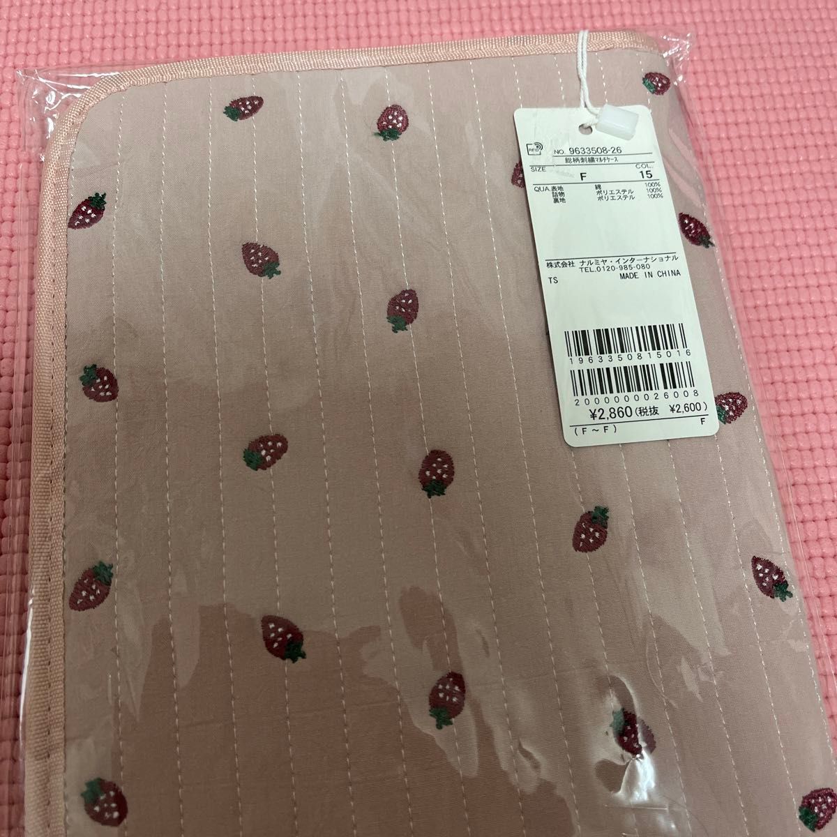 プティマイン いちご 刺繍 マルチケース 母子手帳 ピンク