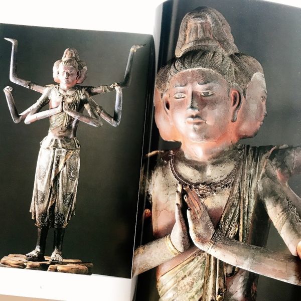 図録本 興福寺の国宝奈良仏教美術仏像仏頭仏画八部衆立像菩薩像 図録本 興福寺の国宝奈良仏教美術仏像仏頭仏画八部衆立像菩薩像