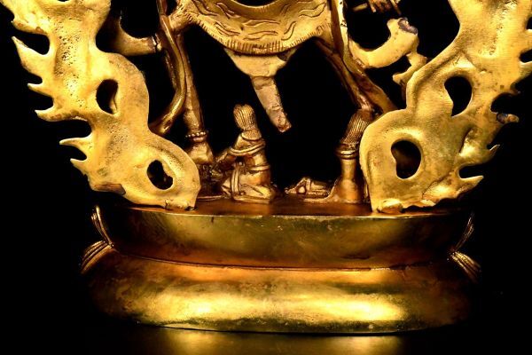 「時代物 古銅彫 塗金三面仏」旧銅器 置物擺件 賞物 中国古美術 旧蔵出_画像8