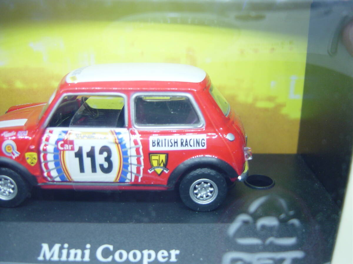 送料300円～ 【塗装ひび有】Cararama 1/43 Mini Cooper BRITISH RACING #113 ミニクーパー_画像3