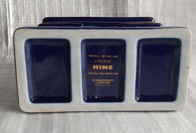 HINE NAPOLEON ハイン ナポレオン ブランデー 凱旋門 陶器ボトル HINE NAPOLEON ハイン ナポレオン ブランデー 凱旋門 陶器ボトル