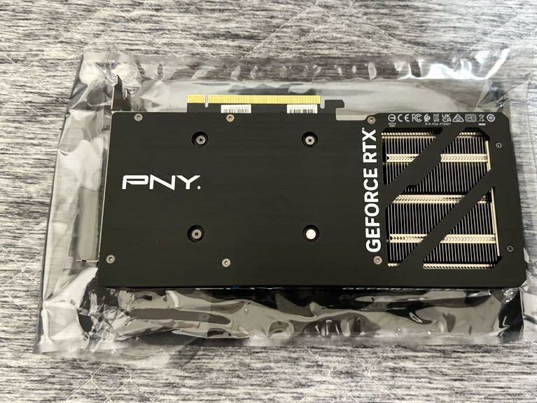 ◇【美品】PNY NVIDIA GeForce RTX4070 12GB VERTO STANDARD DUAL FAN VCG407012DFXPB1 グラフィックボード 国内正規代理店品 動作確認品◇_画像4