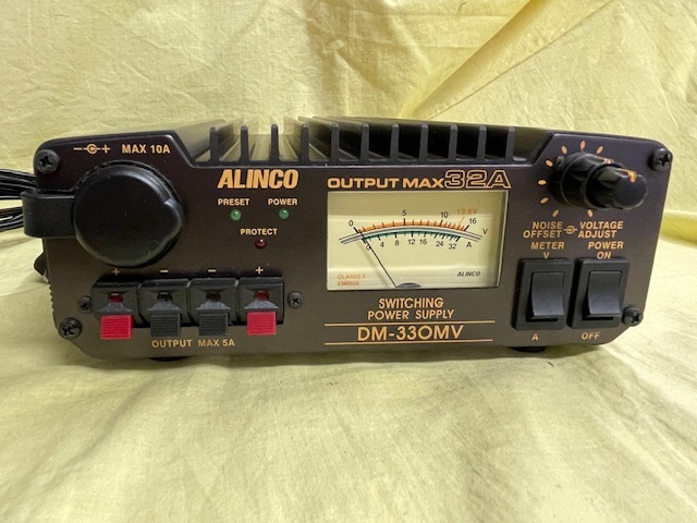 ALINCO 直流安定化電源 スイッチング式 32A DM-330MV　（中古品/わけあり現状品）_画像1